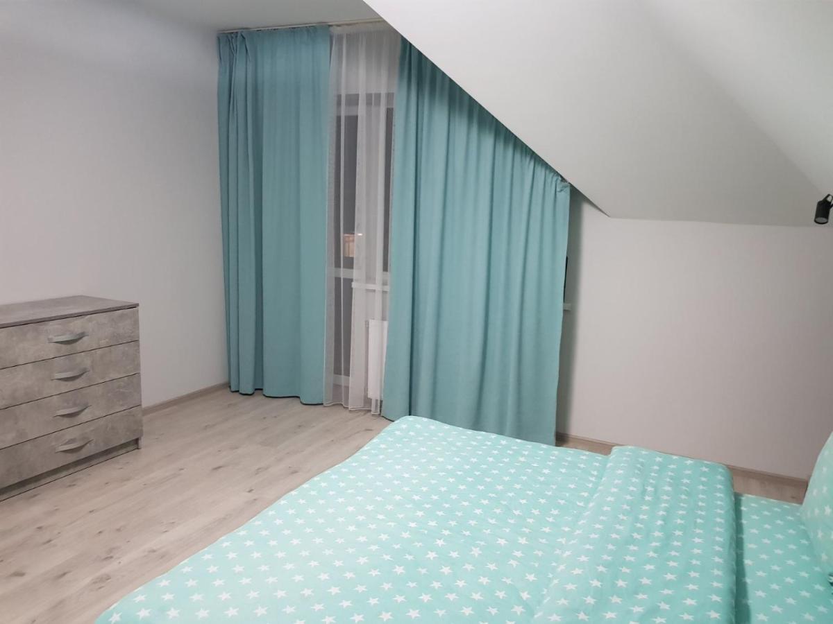 Uzhorod 3 Room Lovely House Buitenkant foto
