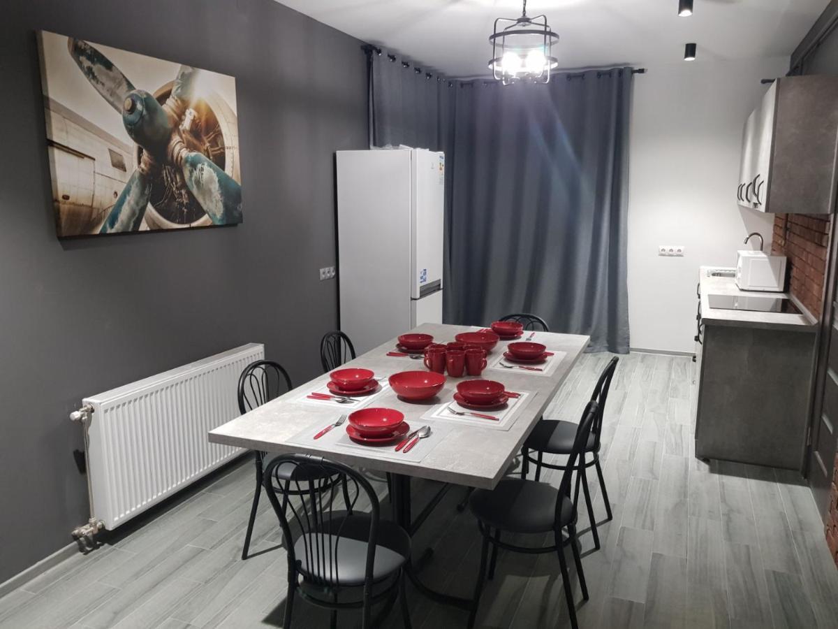 Uzhorod 3 Room Lovely House Buitenkant foto