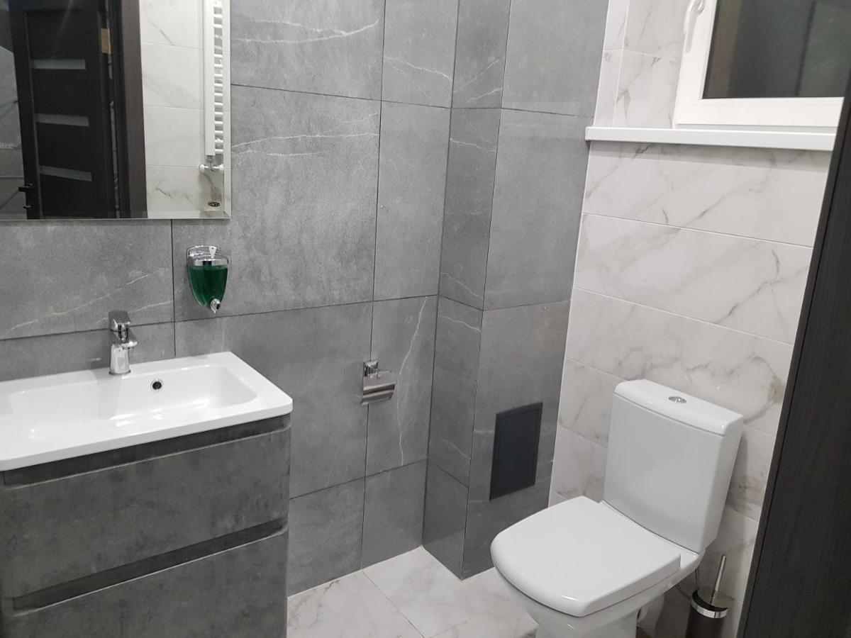 Uzhorod 3 Room Lovely House Buitenkant foto